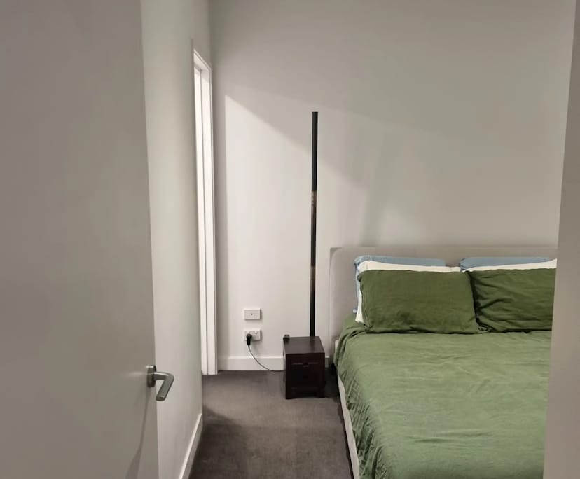 Furnished room with own bathroom