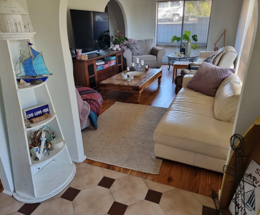 Room in a share house