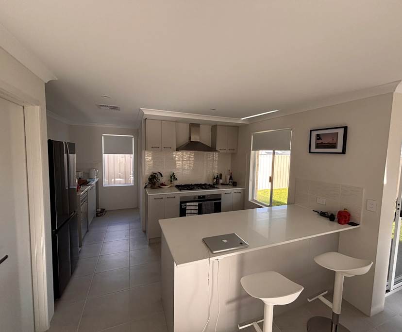 $300, Share-house, 4 bathrooms, Two Rocks WA 6037