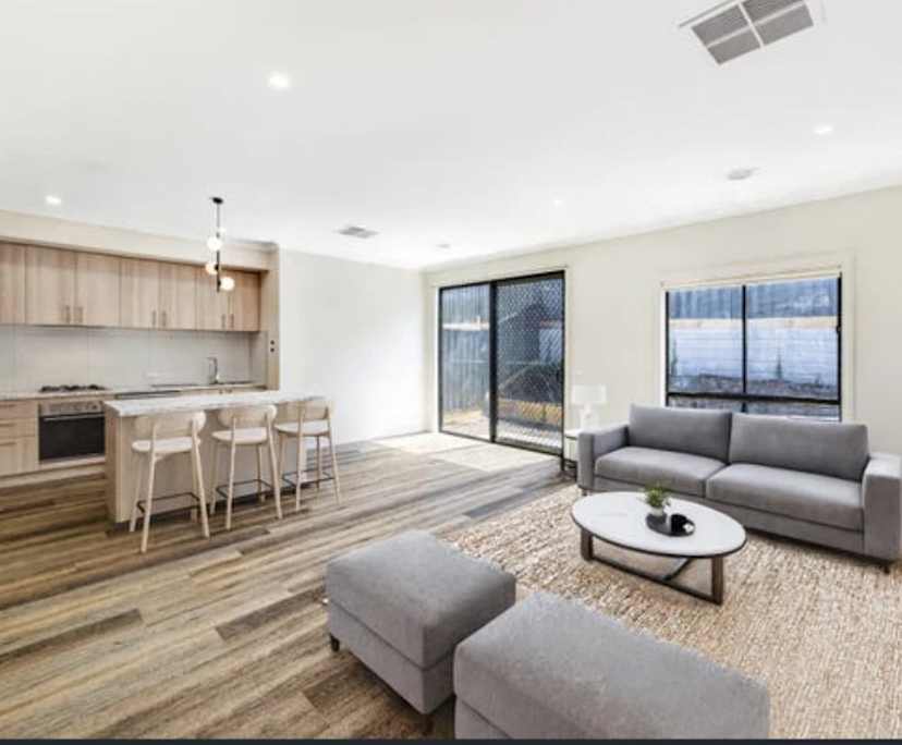 $310, Share-house, 2 rooms, Officer VIC 3809, Officer VIC 3809