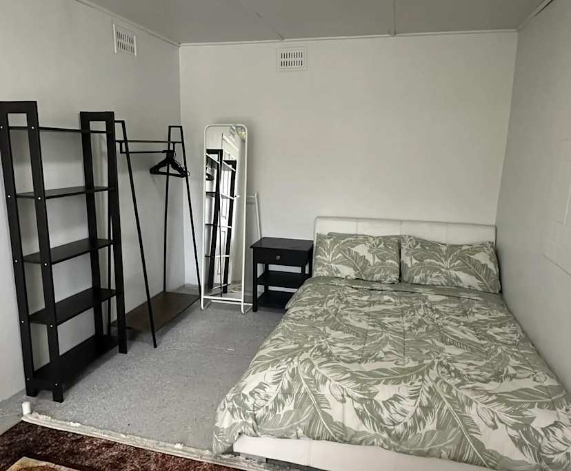 Furnished room studio flat for rent
