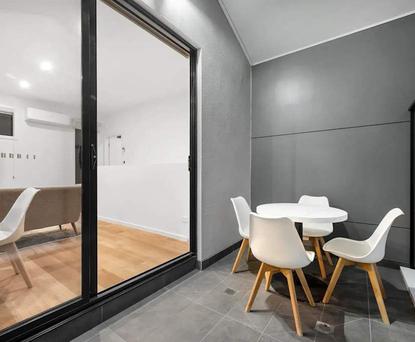 $350, Share-house, 3 bathrooms, Flemington VIC 3031