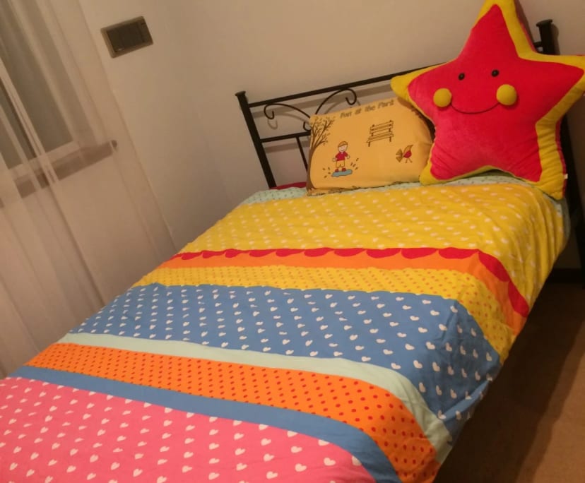 Room for Rent in Warwick, Perth 190, Furnished, S...