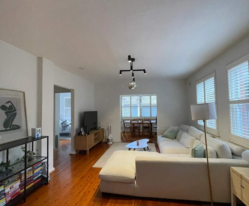 Furnished room in a share house