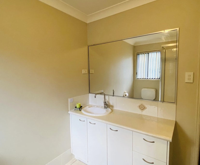 $310, Share-house, 3 bathrooms, Mount Gravatt East QLD 4122