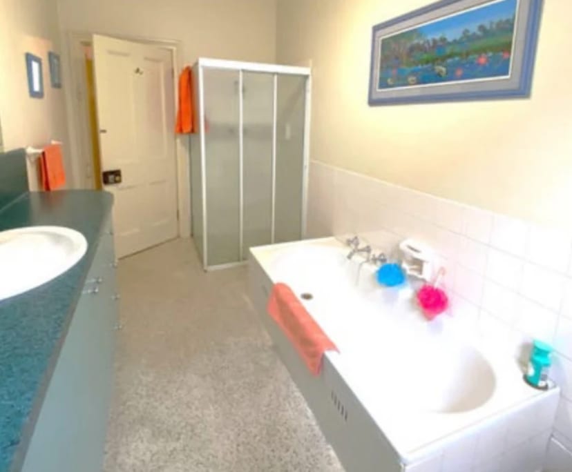 Unfurnished room in a share house