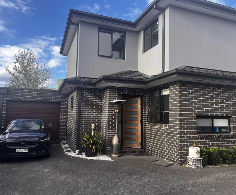 Furnished room in a share house