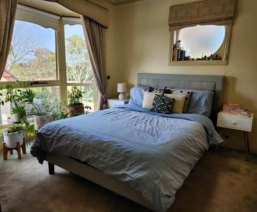 Room in a share house