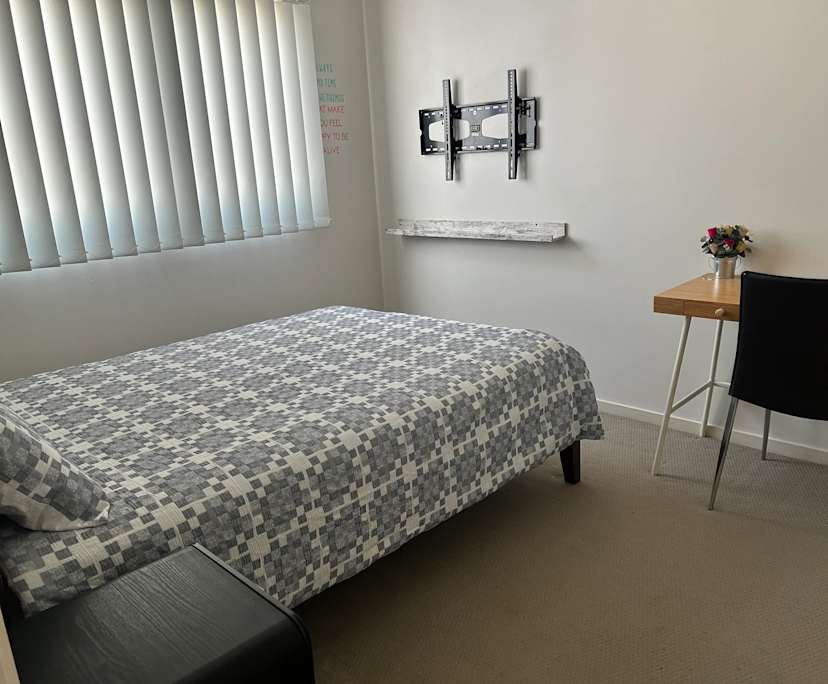 $350, Flatshare, 2 bathrooms, Tweed Heads South NSW 2486