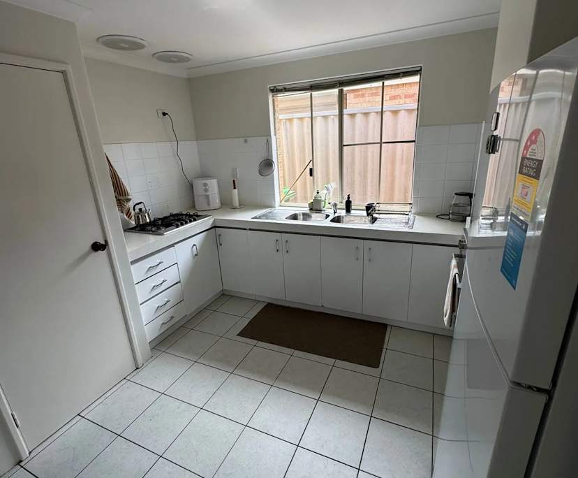 $300, Share-house, 5 bathrooms, Kardinya WA 6163