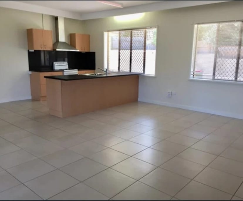 Unfurnished room in a share house