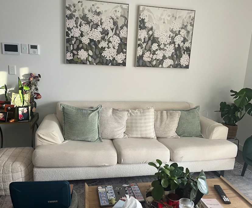 Furnished room with own bathroom