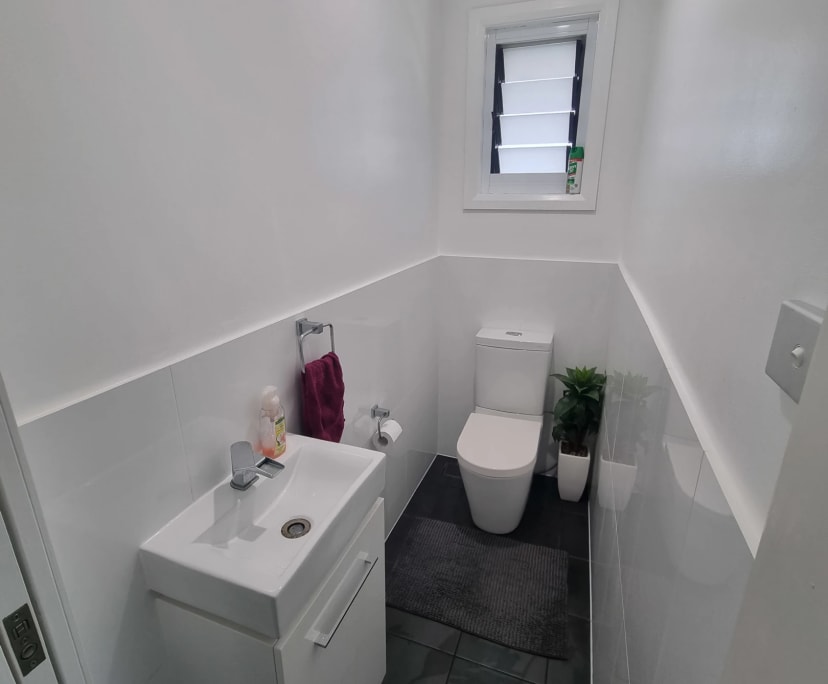 $350, Share-house, 3 bathrooms, New Lambton Heights NSW 2305