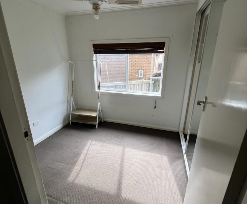 Unfurnished room in a share house