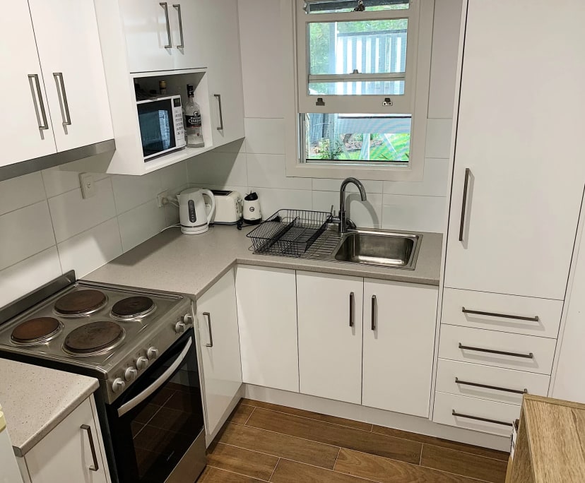 Granny Flat for Rent in Oxley, Brisbane 290, Unfu...