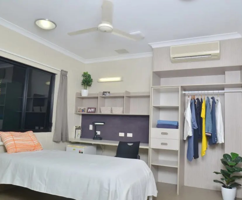 $210, Student-accommodation, 6 bathrooms, Brinkin NT 0810
