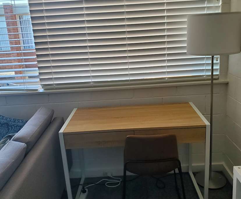 $525, 1-bed, 1 bathroom, Middle Park VIC 3206