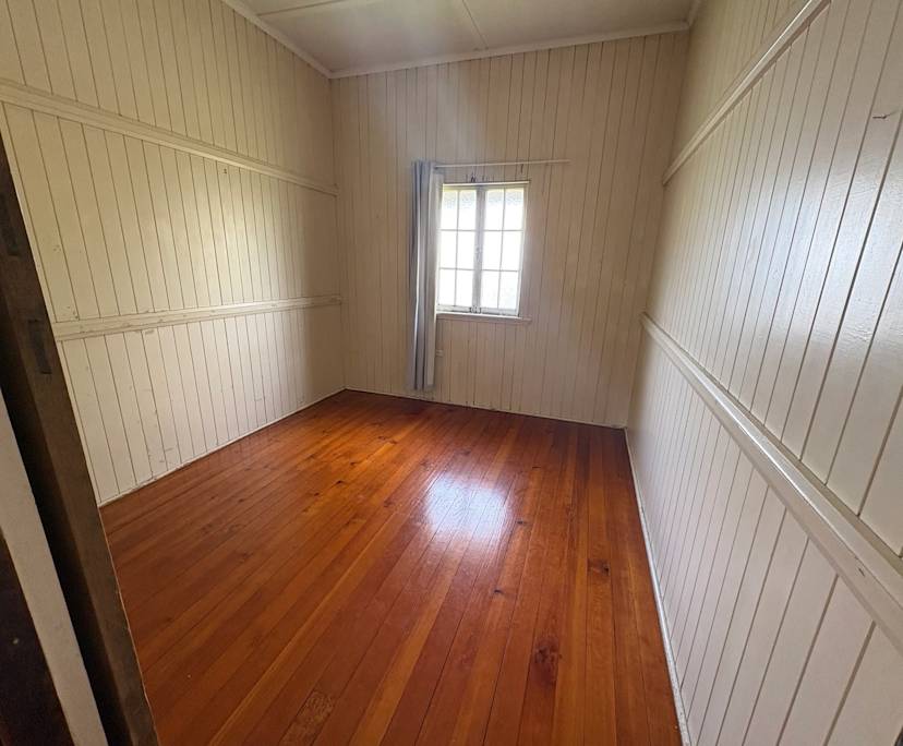 Unfurnished room in a share house