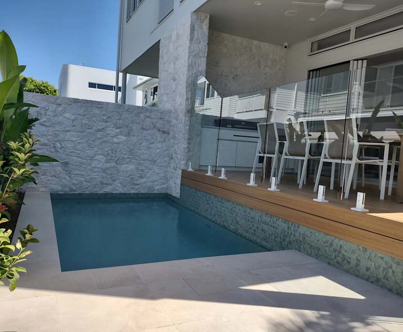 $400, Homestay, 4 bathrooms, Palm Beach QLD 4221