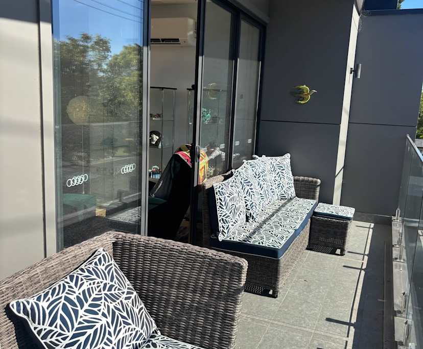 Unfurnished room with own bathroom