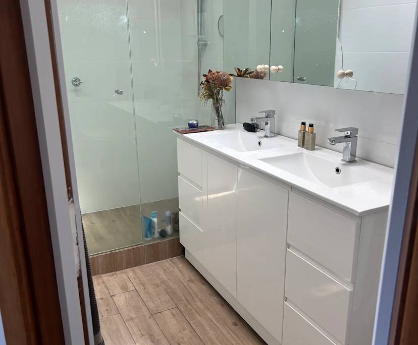 $2,500, Whole-property, 4 bathrooms, Scarborough WA 6019