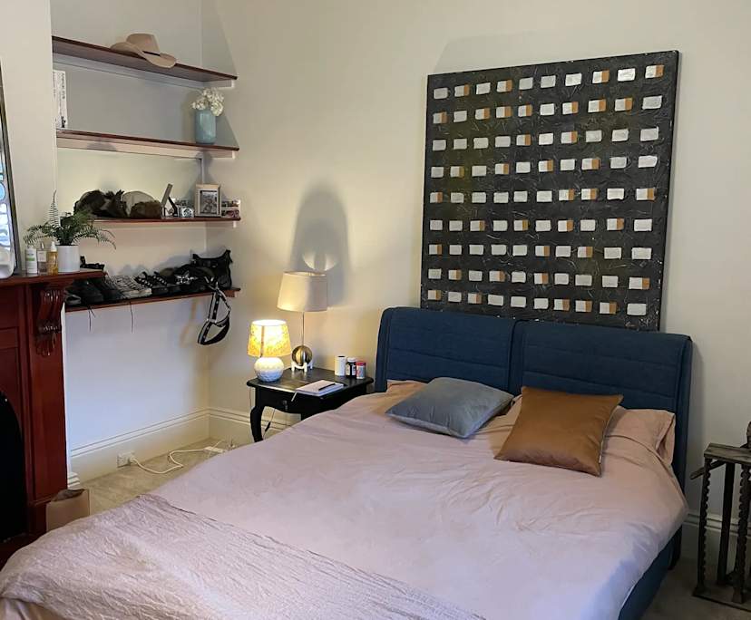 Furnished room in a share house