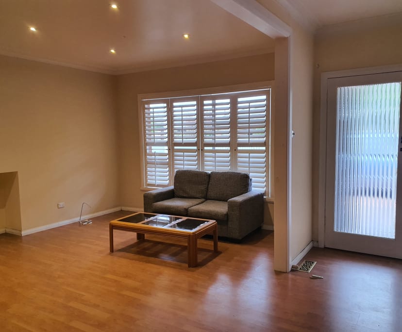 2 Rooms for Rent in Noble Park, Melbourne 150220...