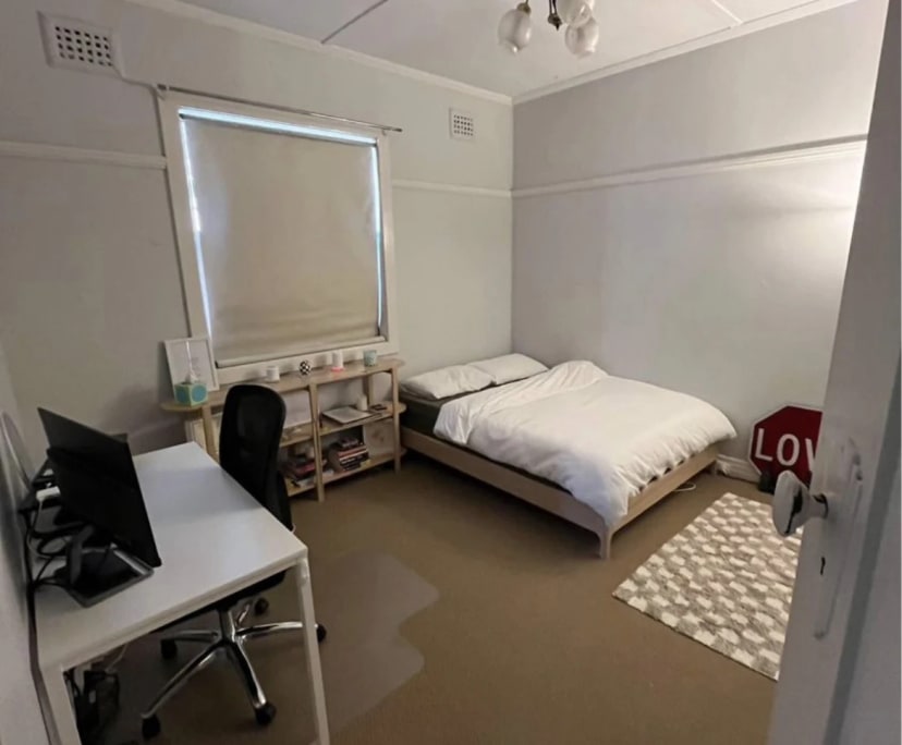 Unfurnished room in a share house
