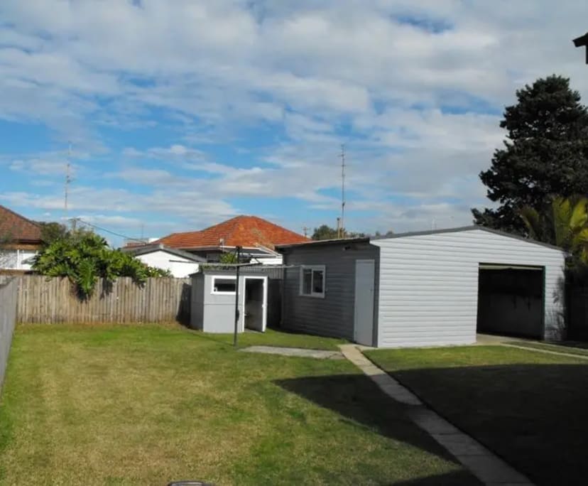 Room for Rent in North Wollongong, Wollongong 250...