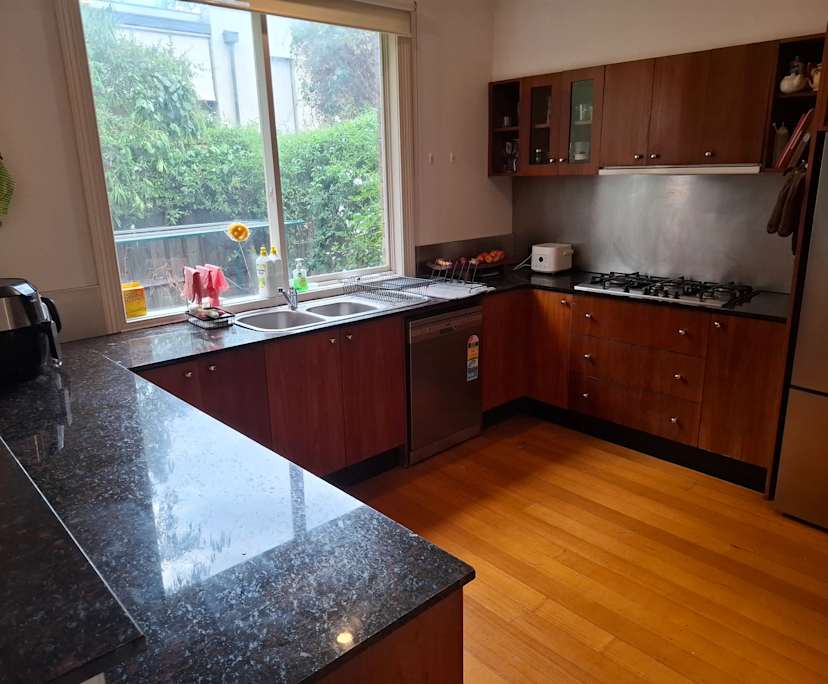 Unfurnished room in a share house