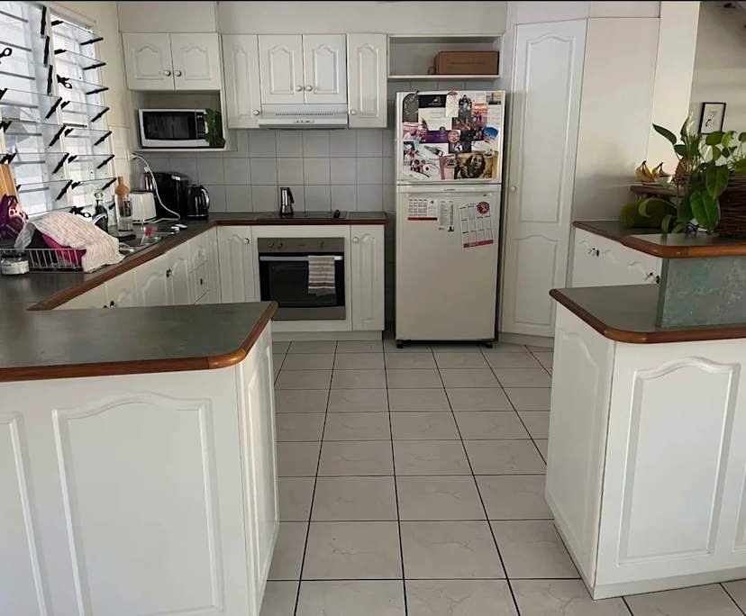 Room with ensuite in a share house