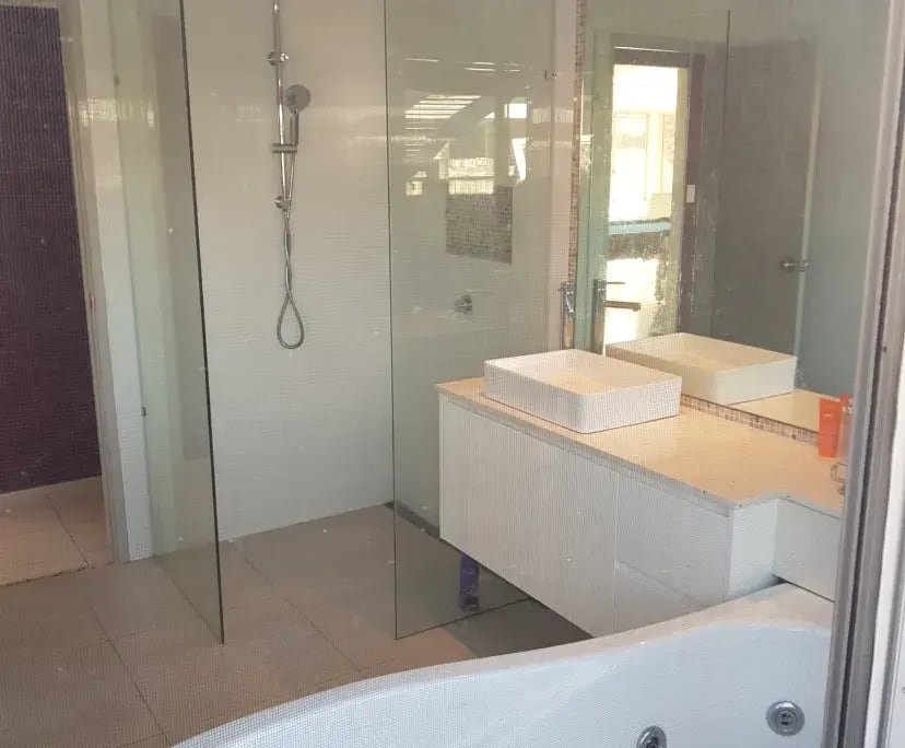 $320, Share-house, 4 bathrooms, Elanora QLD 4221