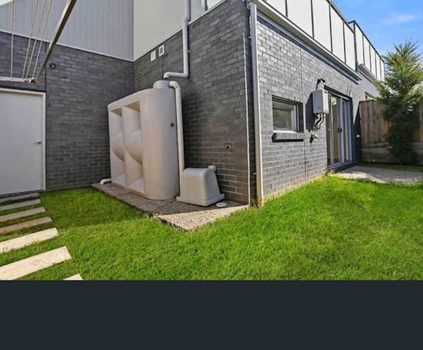 $180, Share-house, 3 bathrooms, Newtown VIC 3220