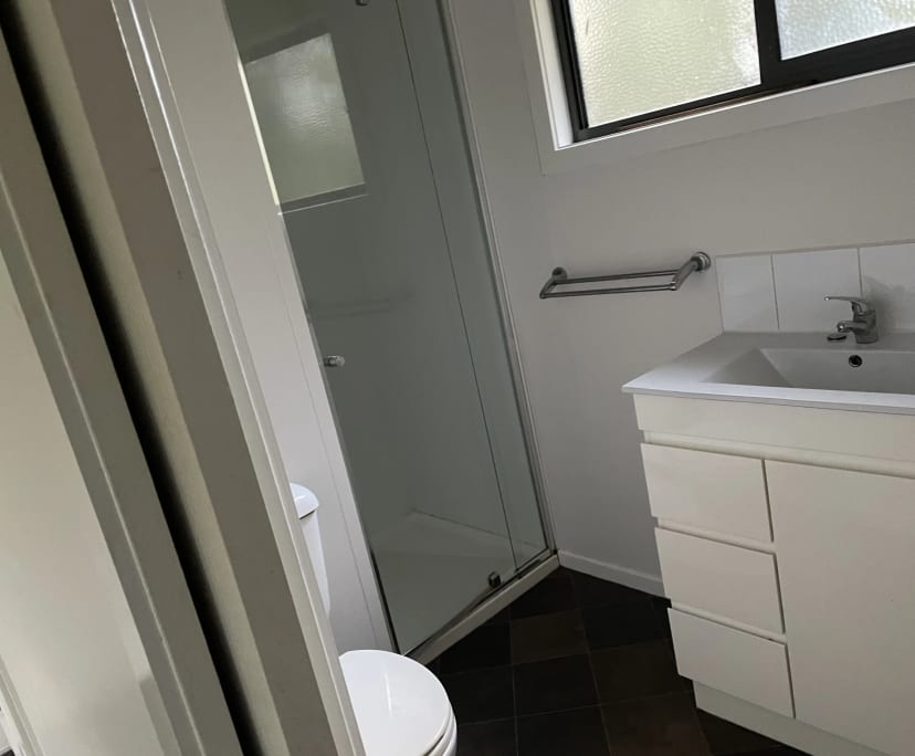 Granny Flat for Rent in Bayswater, Melbourne 350,...