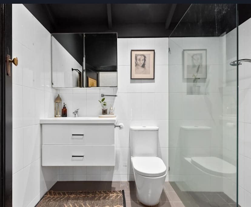 $350, Share-house, 3 bathrooms, Rivervale WA 6103