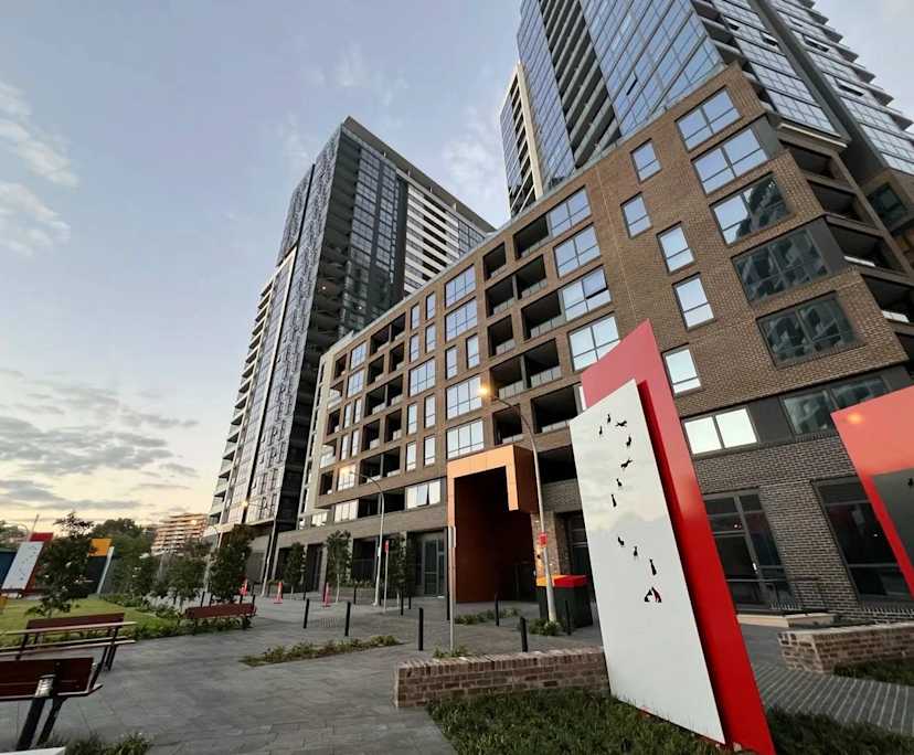 $380, Flatshare, 3 bathrooms, Homebush NSW 2140