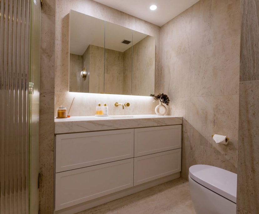 Furnished room in a flatshare