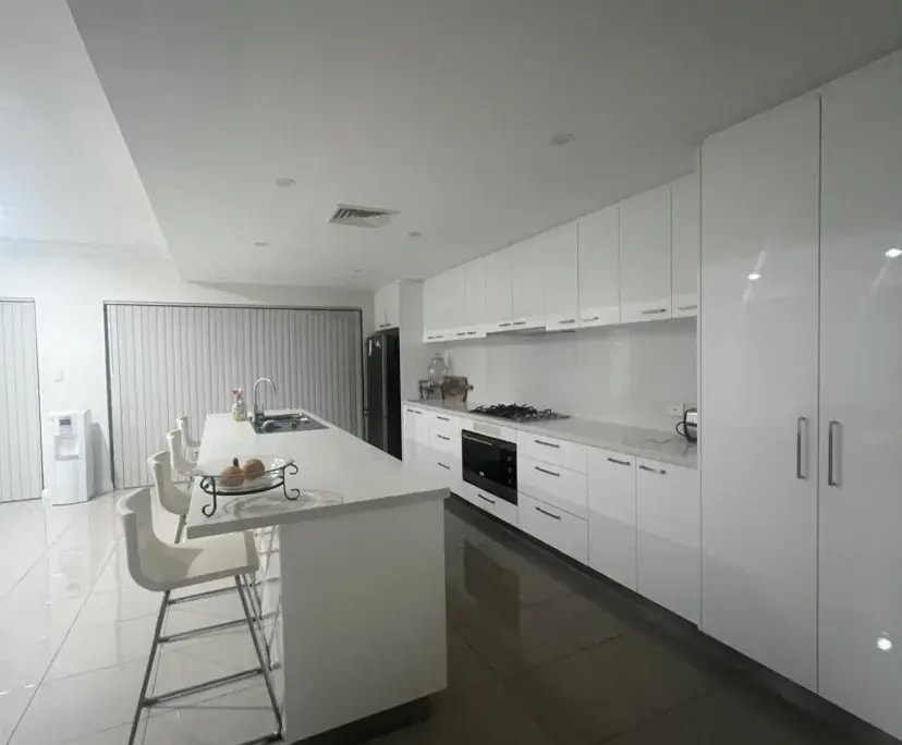 Unfurnished room in a share house