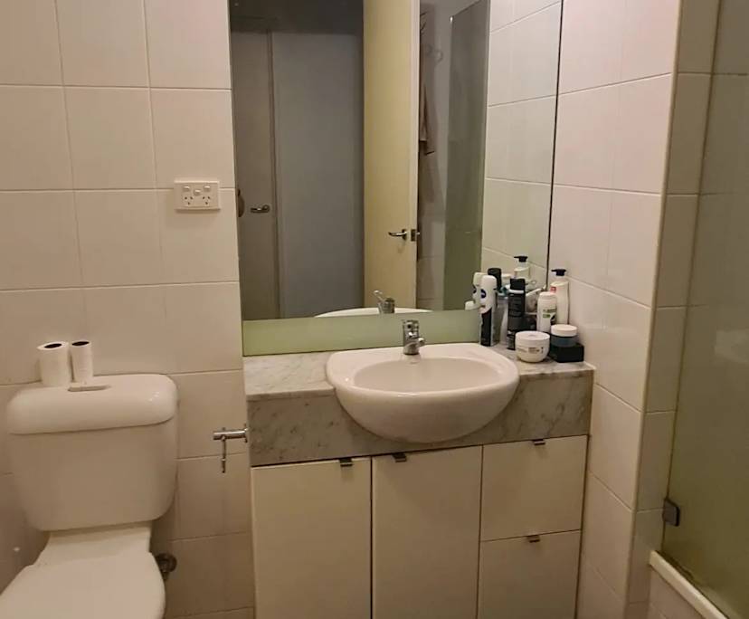 Furnished room with own bathroom