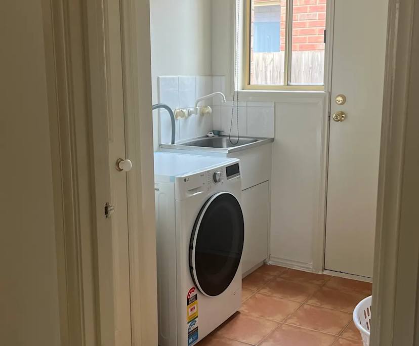$200, Share-house, 3 bathrooms, Werribee VIC 3030