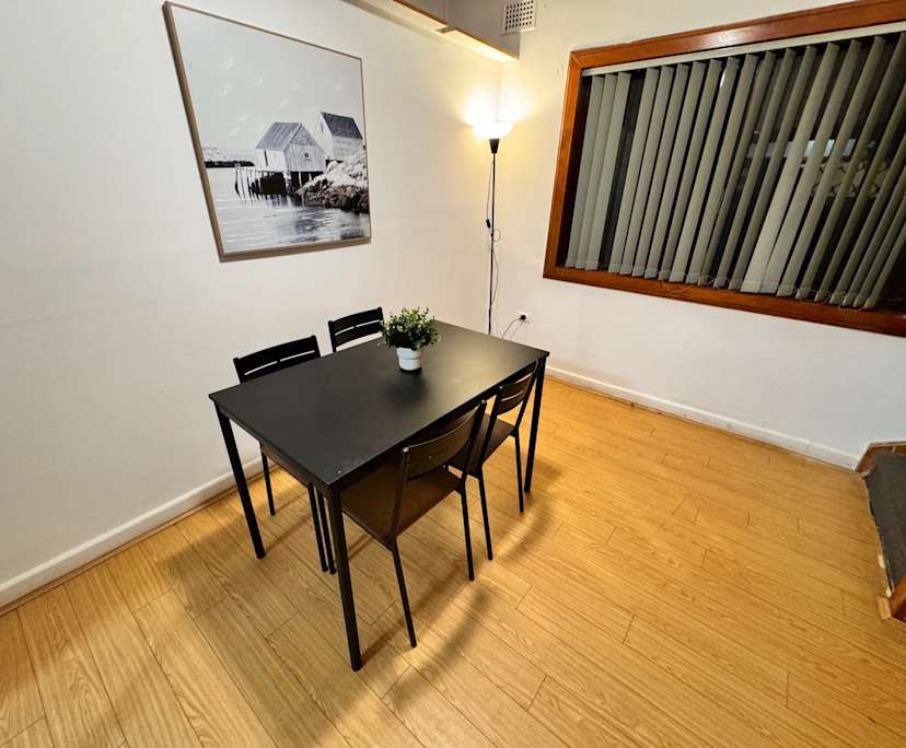 $390, Flatshare, 6 bathrooms, Granville NSW 2142