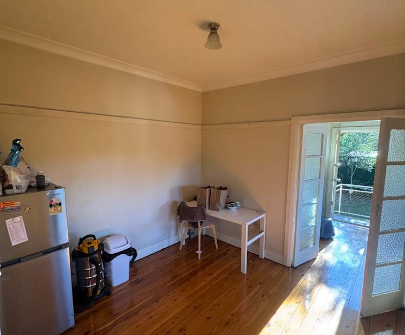 Unfurnished room in a share house