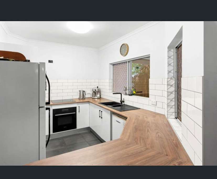 $285, Flatshare, 2 bathrooms, Manunda QLD 4870