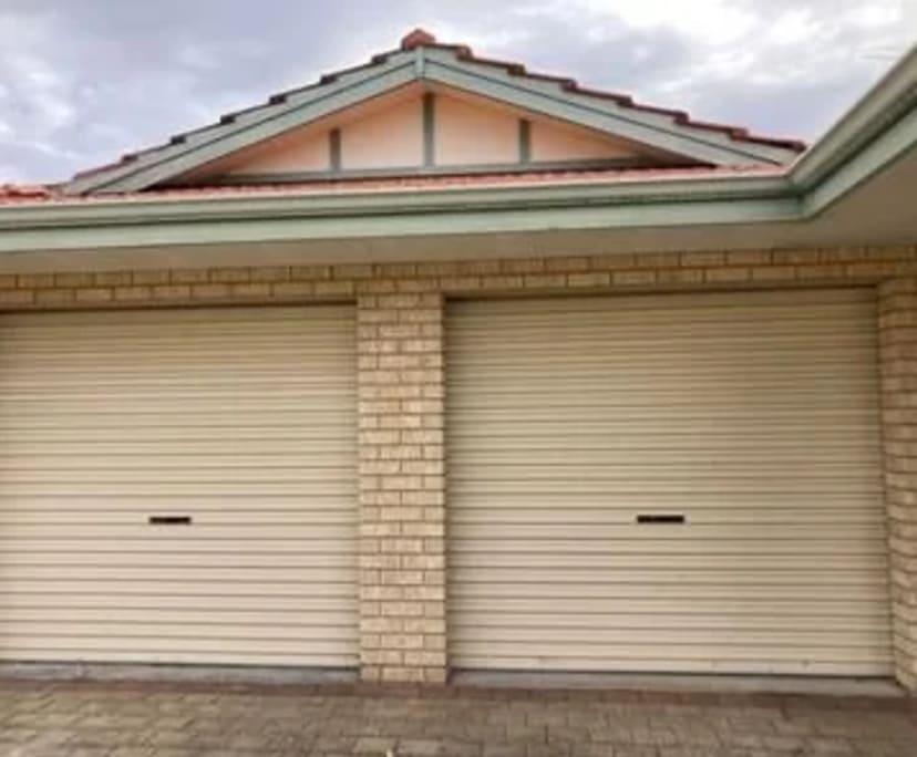 $810, Whole-property, 3 bathrooms, Bull Creek WA 6149