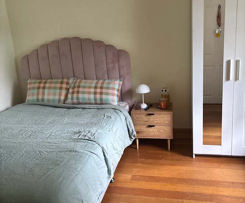 propertyImage