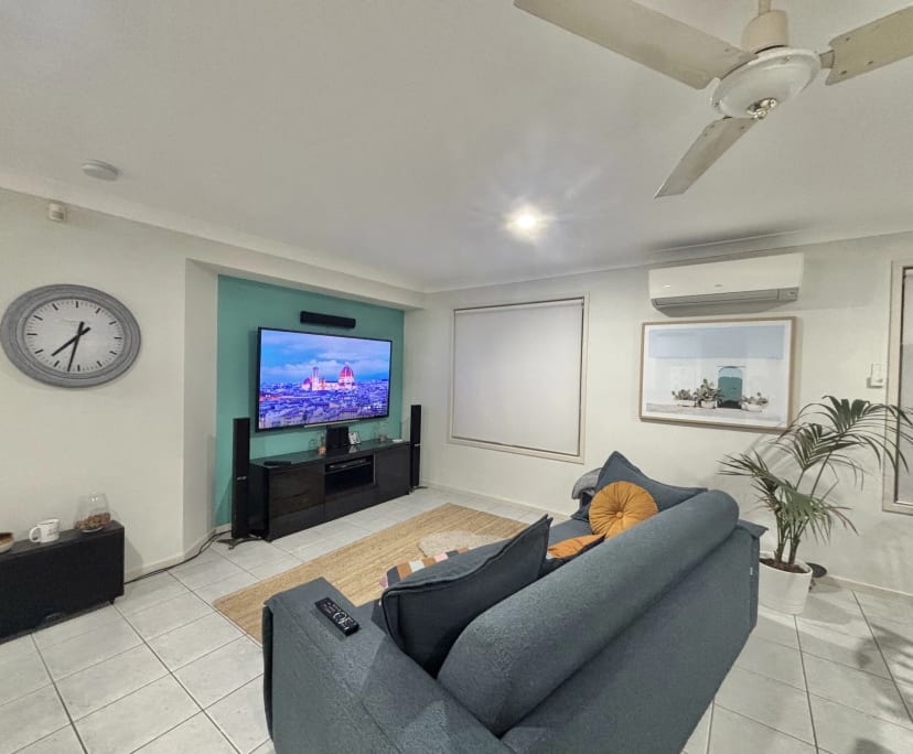 propertyImage