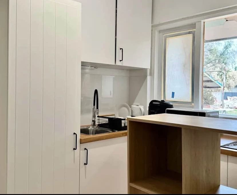 $160, Share-house, 5 bathrooms, Armadale WA 6112