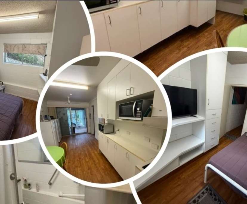 Furnished room in a share house