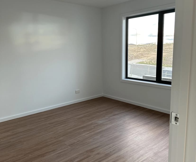 3 Rooms for Rent in Rokeby, Hobart 180290, Furni...