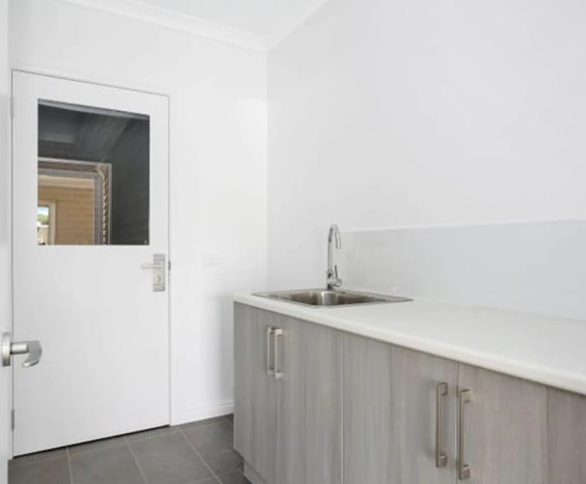 $157, Share-house, 2 rooms, Colac VIC 3250, Colac VIC 3250